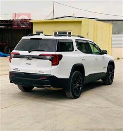 GMC Acadia